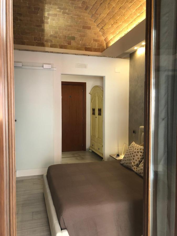 B & B Via Cavour Термоли Экстерьер фото