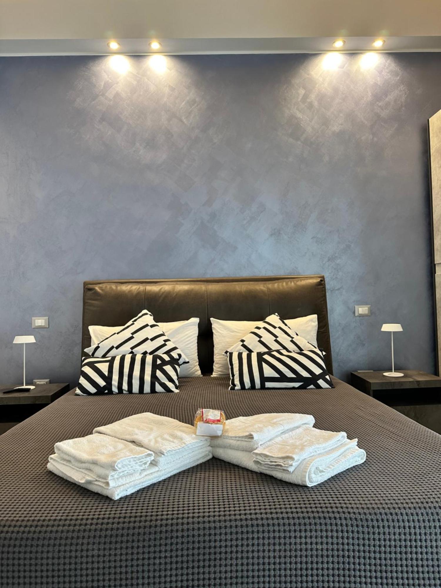 B & B Via Cavour Термоли Экстерьер фото
